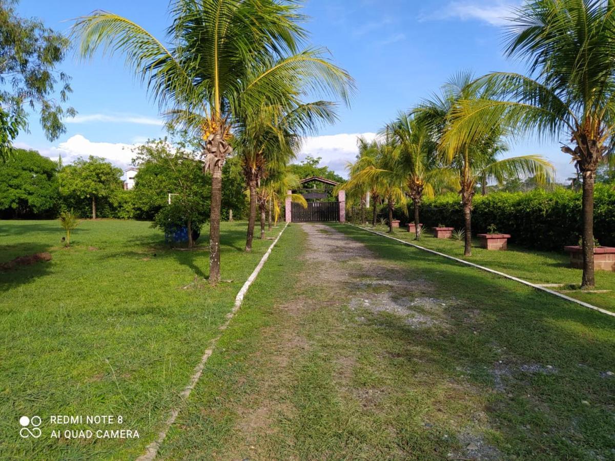 Casa Campo Emaus Caucasia Kültér fotó