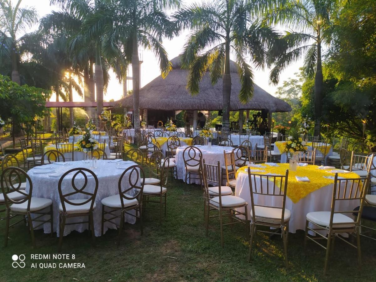 Casa Campo Emaus Caucasia Kültér fotó